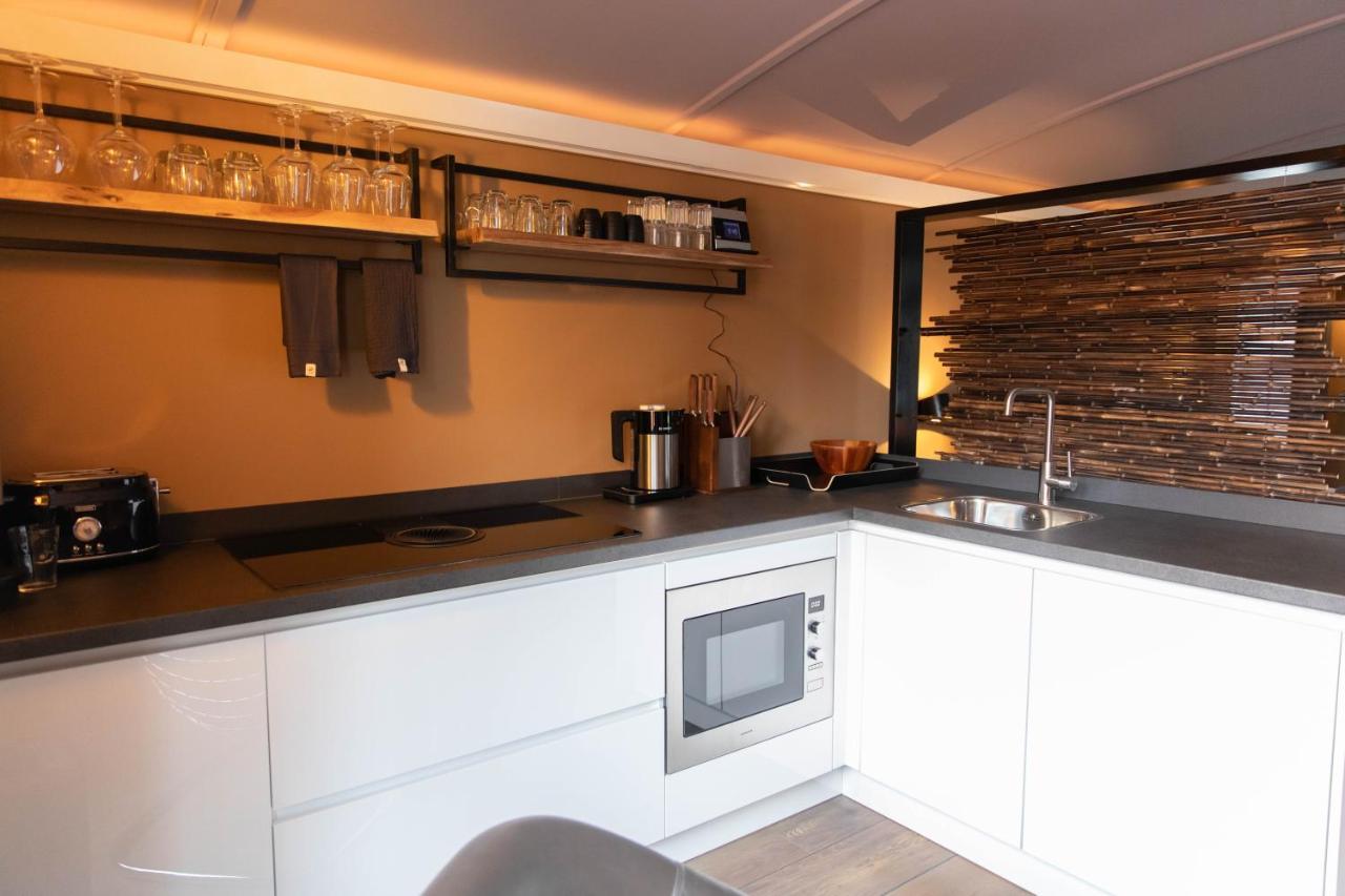 Wellnessboat De Michiel De Ruyter Hotel Groningen Bagian luar foto