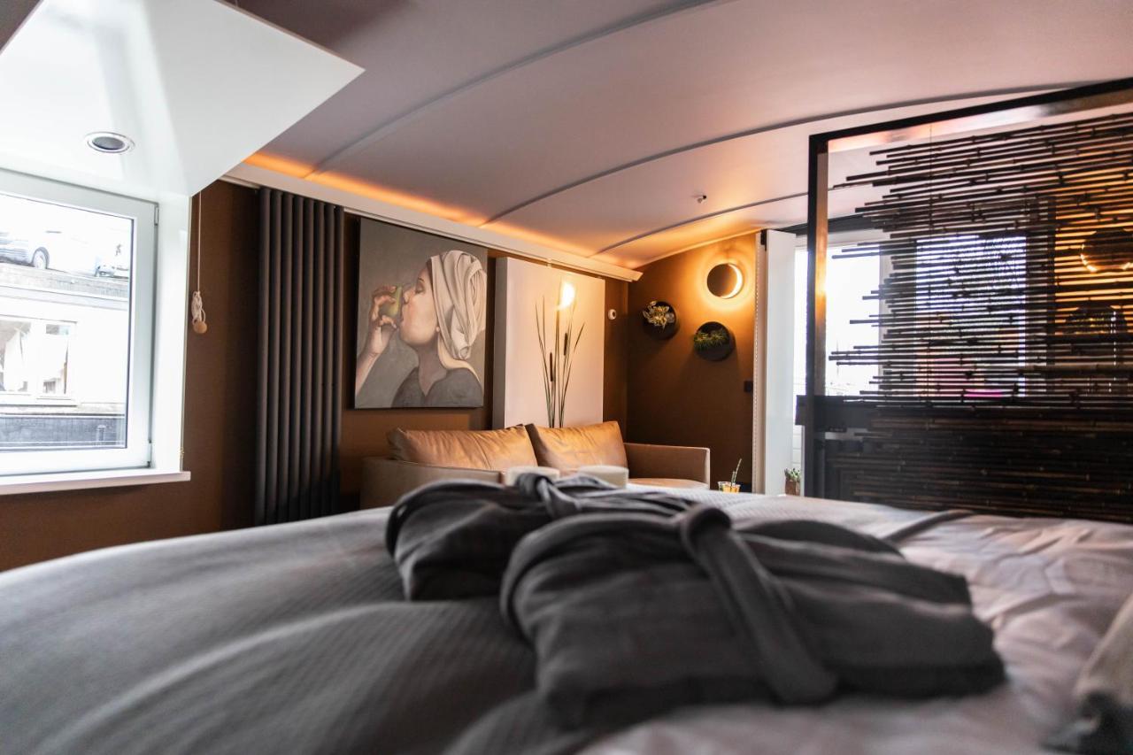 Wellnessboat De Michiel De Ruyter Hotel Groningen Bagian luar foto